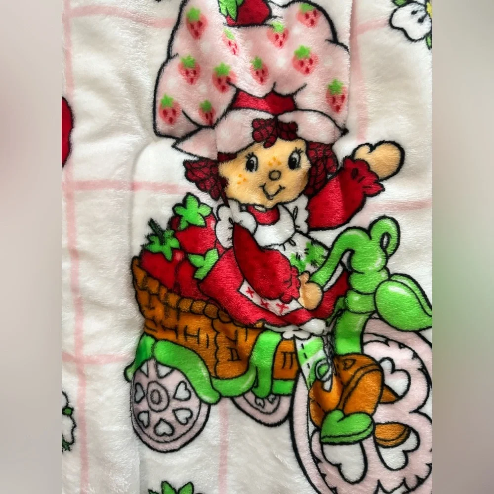 Strawberry Shortcake Blanket🍓